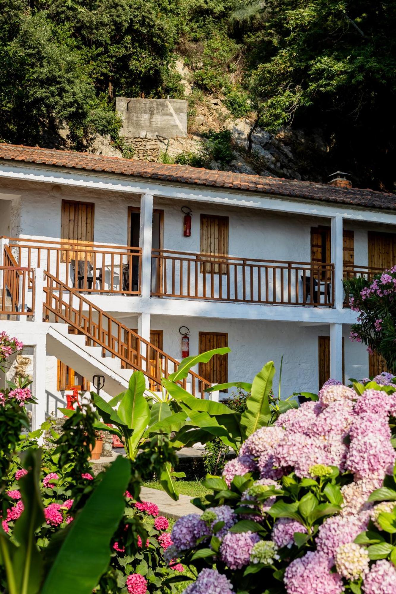 Hotel Kokkino Nero Exterior foto